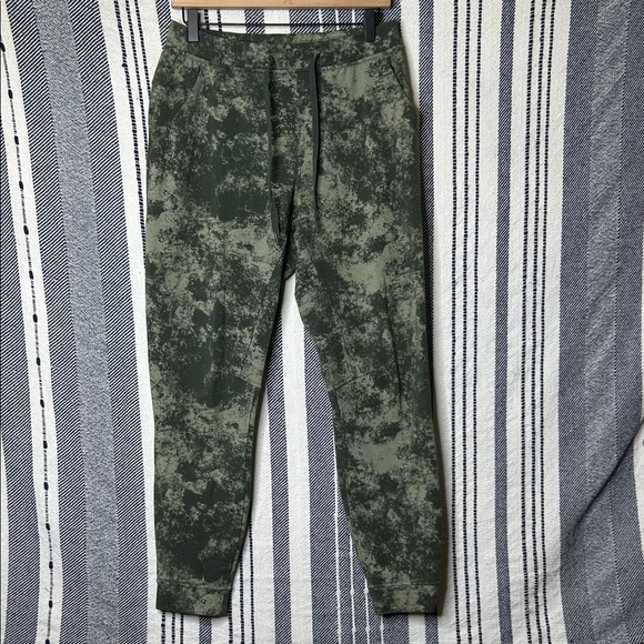 Lululemon City Sweat Jogger 29” *French Terry - Picture 2 of 10